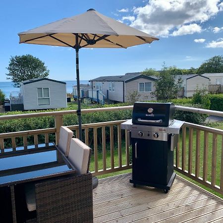 Lydstep Beach Bayview 3-Bedroom Holiday Home Tenby Exteriér fotografie